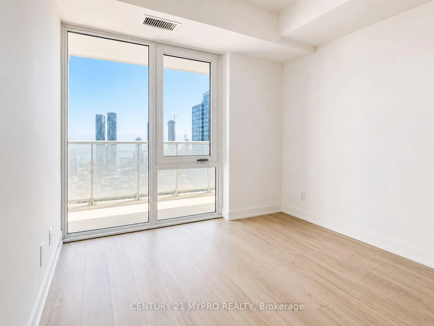 Photo 5 of Unit 4005, 88 Queen Street E, Toronto, Church-Yonge Corridor — HOMEH