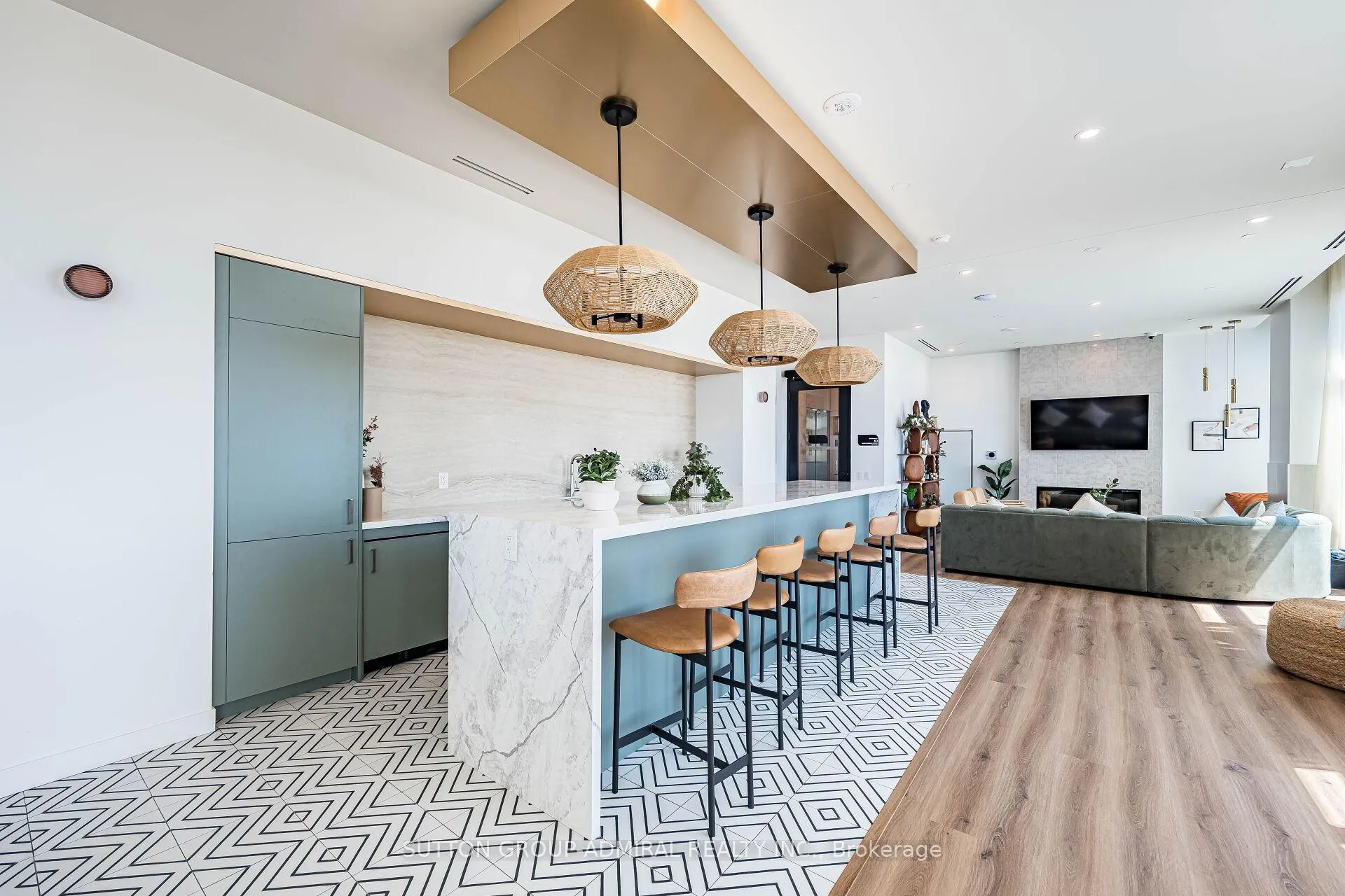 Photo 37 of Unit 1104, 1660 Bloor Street W, Toronto, High Park North — HOMEH