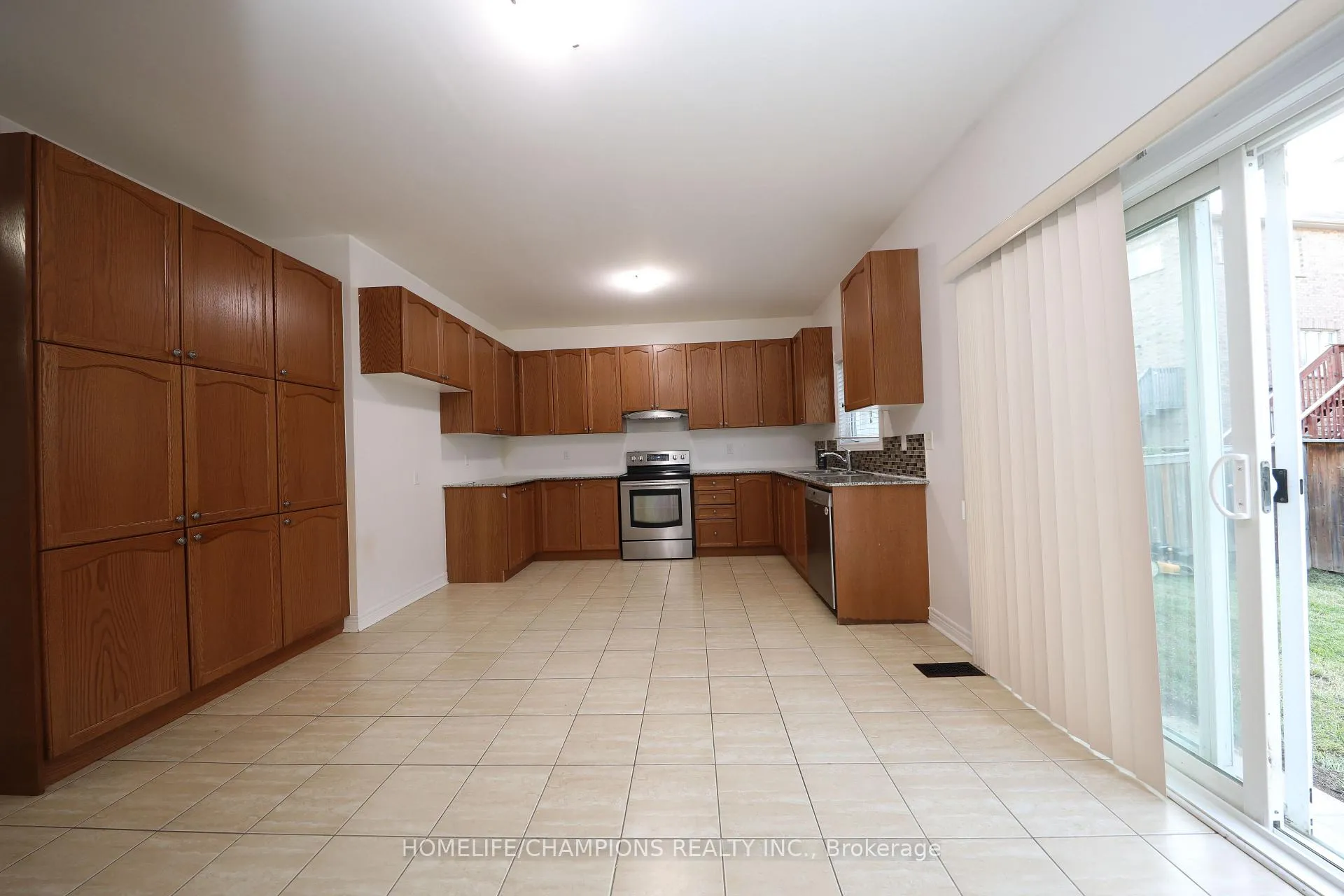 Photo 4 of 1524 Bruny Avenue, Pickering, Duffin Heights — HOMEH