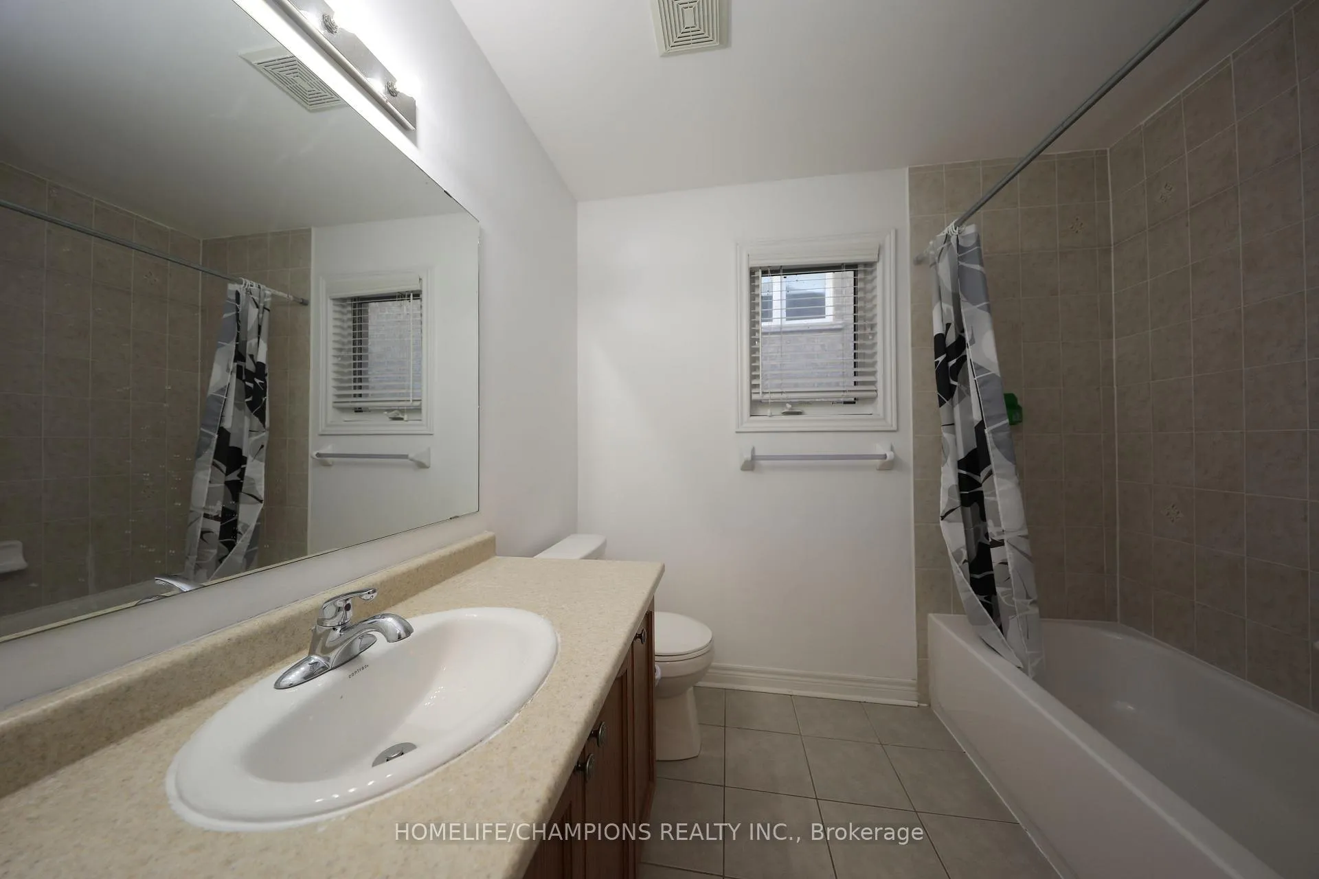 Photo 10 of 1524 Bruny Avenue, Pickering, Duffin Heights — HOMEH