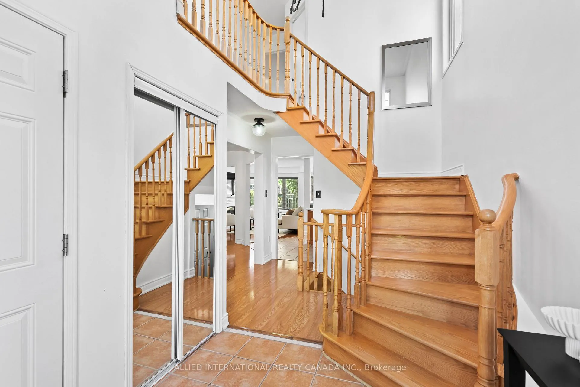 Photo 3 of 16 May Apple Terrace, Scarborough, West Hill — HOMEH