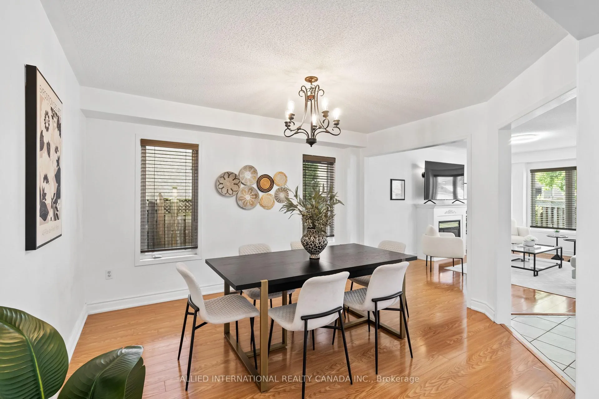 Photo 4 of 16 May Apple Terrace, Scarborough, West Hill — HOMEH