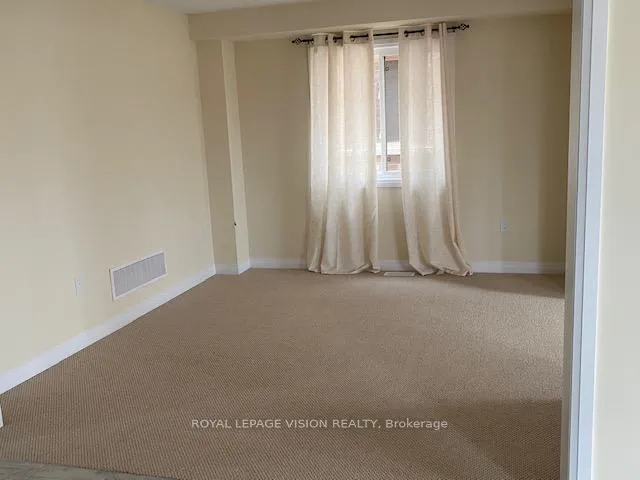 Photo 6 of 45 Carew Boulevard, Kawartha Lakes, Lindsay — HOMEH