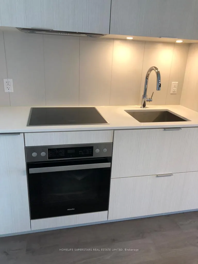 Photo 4 of Unit 520, 20 Richardson Street, Toronto, Waterfront Communities — HOMEH
