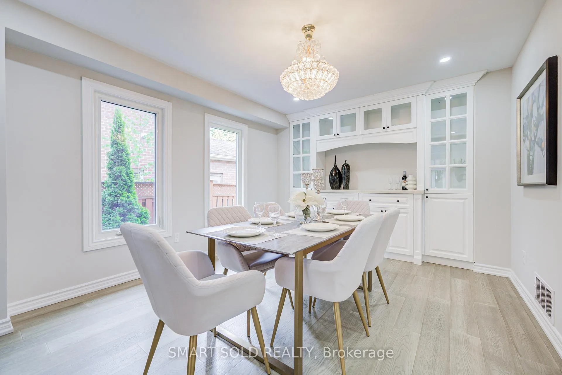 Photo 9 of 41 Carnforth Drive, Markham, Unionville — HOMEH