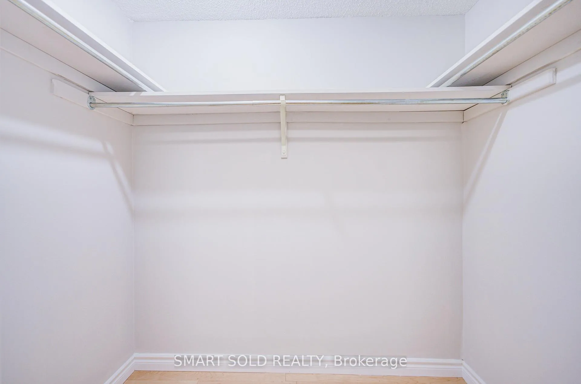Photo 24 of 41 Carnforth Drive, Markham, Unionville — HOMEH