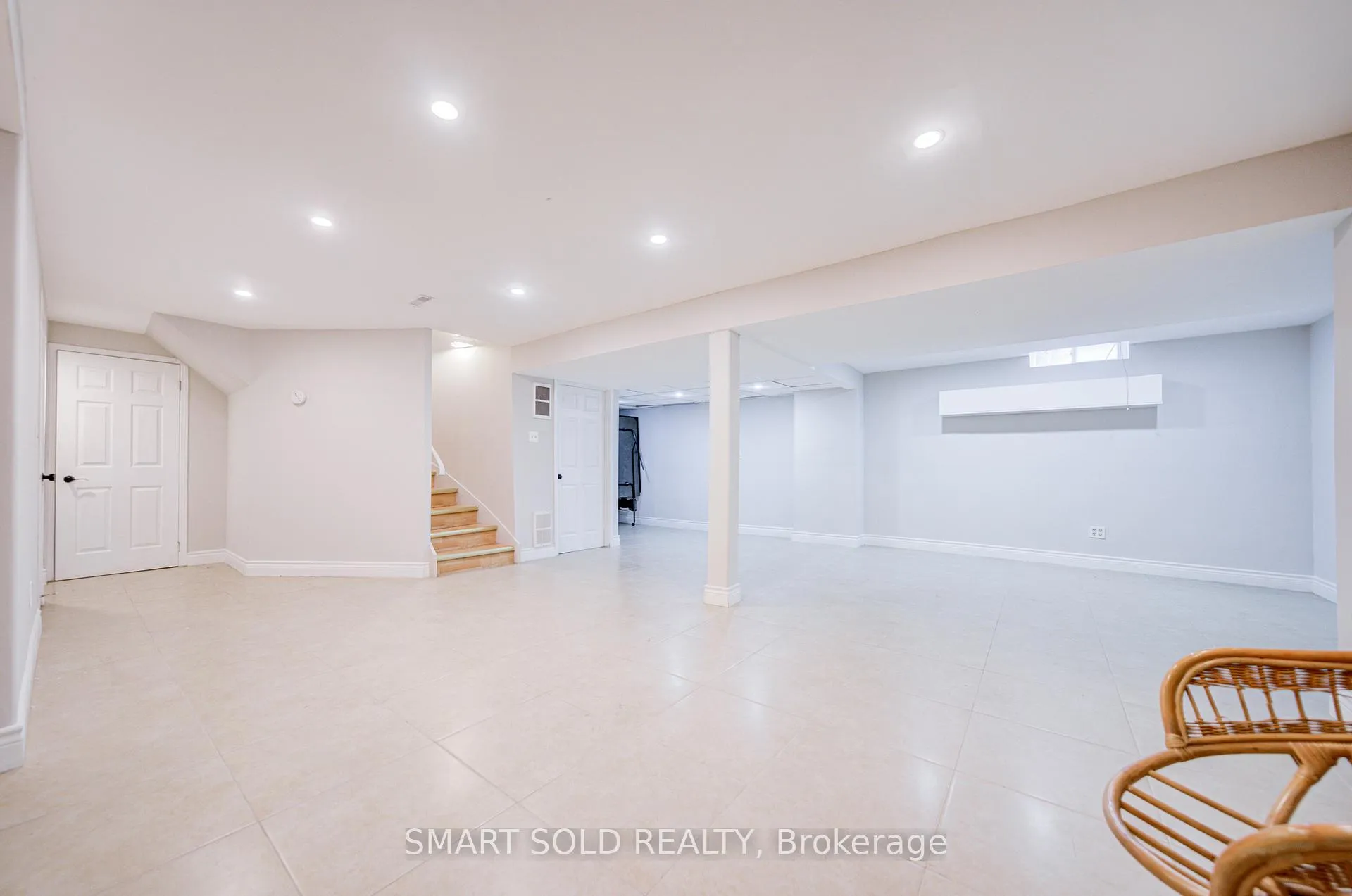 Photo 42 of 41 Carnforth Drive, Markham, Unionville — HOMEH