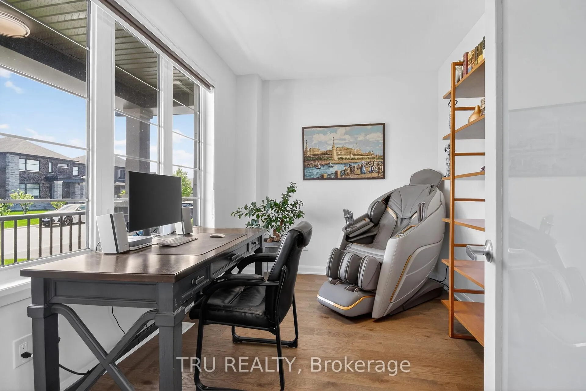 Photo 3 of 202 Skipper Drive, Ottawa, Mahogany Community — HOMEH