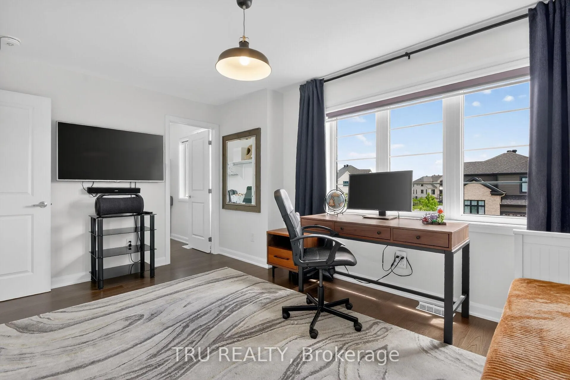 Photo 22 of 202 Skipper Drive, Ottawa, Mahogany Community — HOMEH