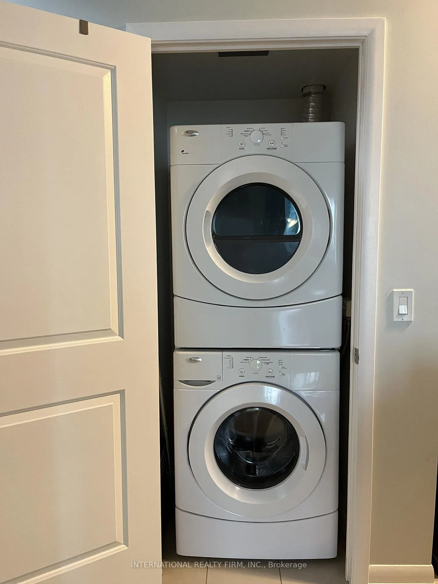 Photo 30 of Unit 401, 205 Sherway Gardens Road, Etobicoke, Islington-City Centre West — HOMEH