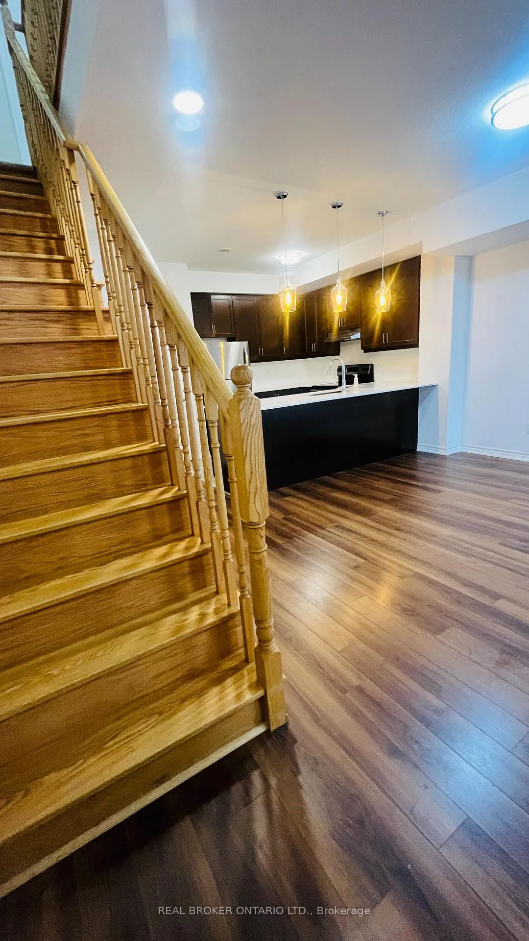 Photo 10 of Unit 5, 1040 Elton Way, Whitby, Pringle Creek — HOMEH