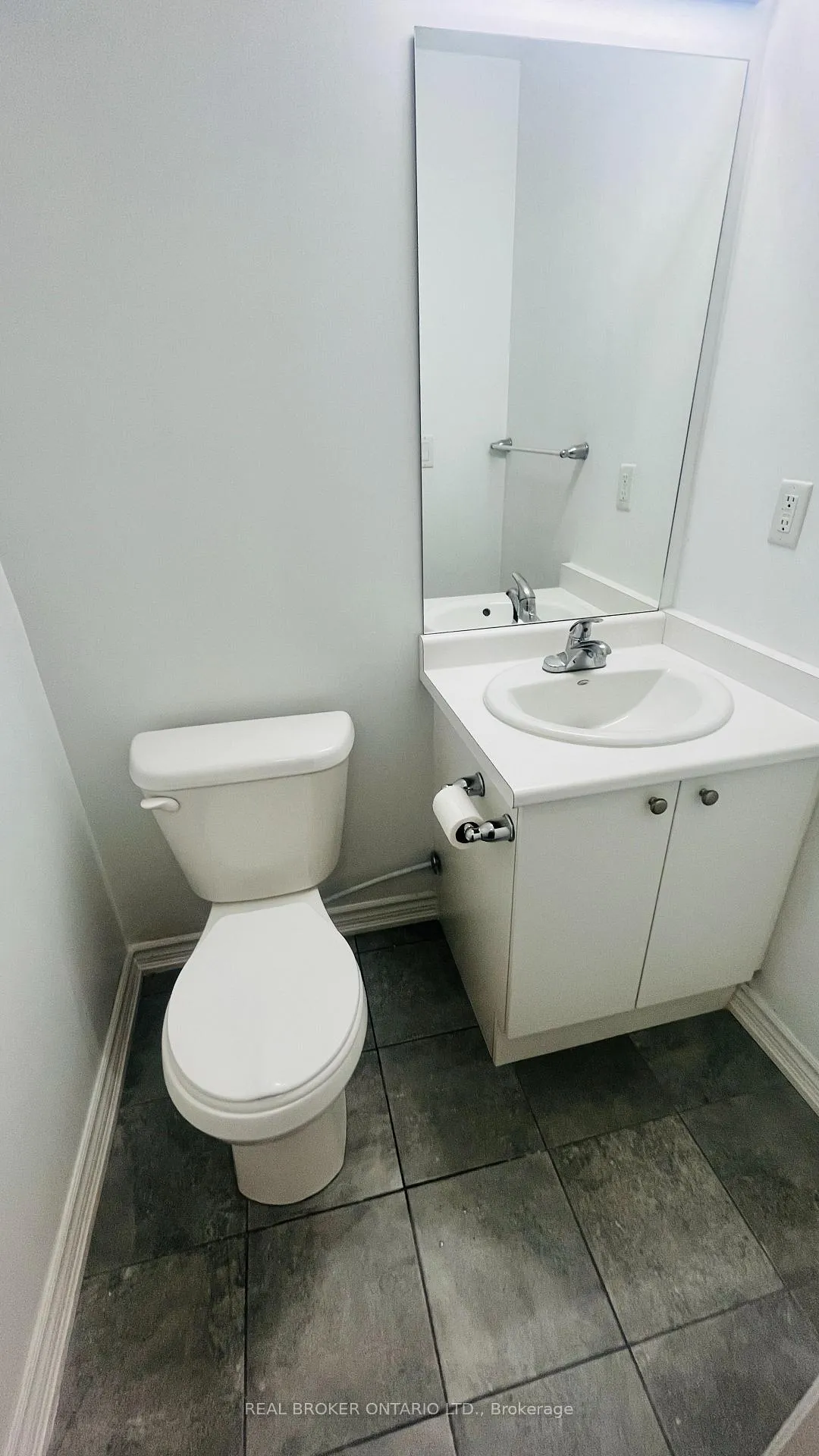 Photo 12 of Unit 5, 1040 Elton Way, Whitby, Pringle Creek — HOMEH