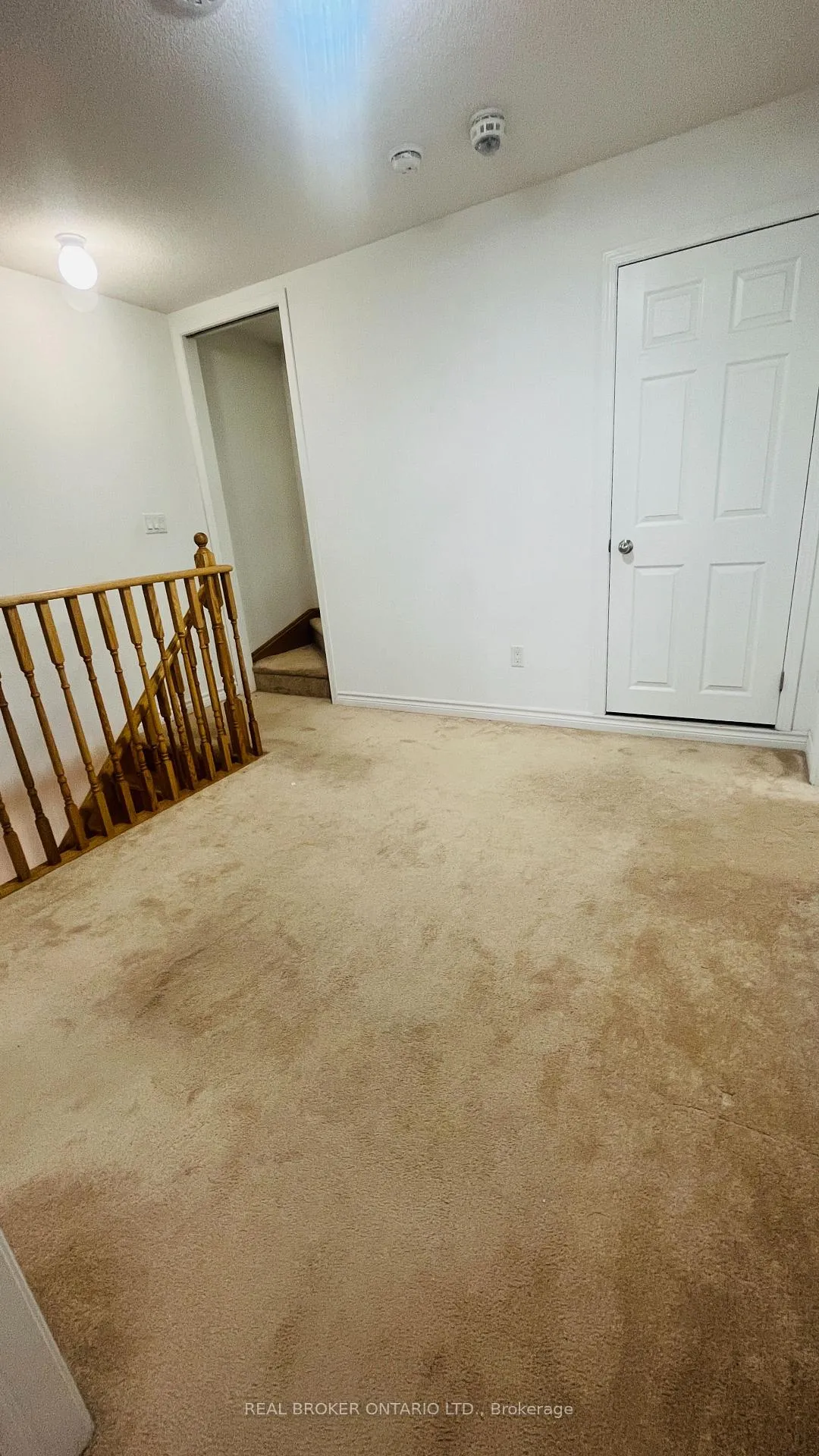 Photo 17 of Unit 5, 1040 Elton Way, Whitby, Pringle Creek — HOMEH
