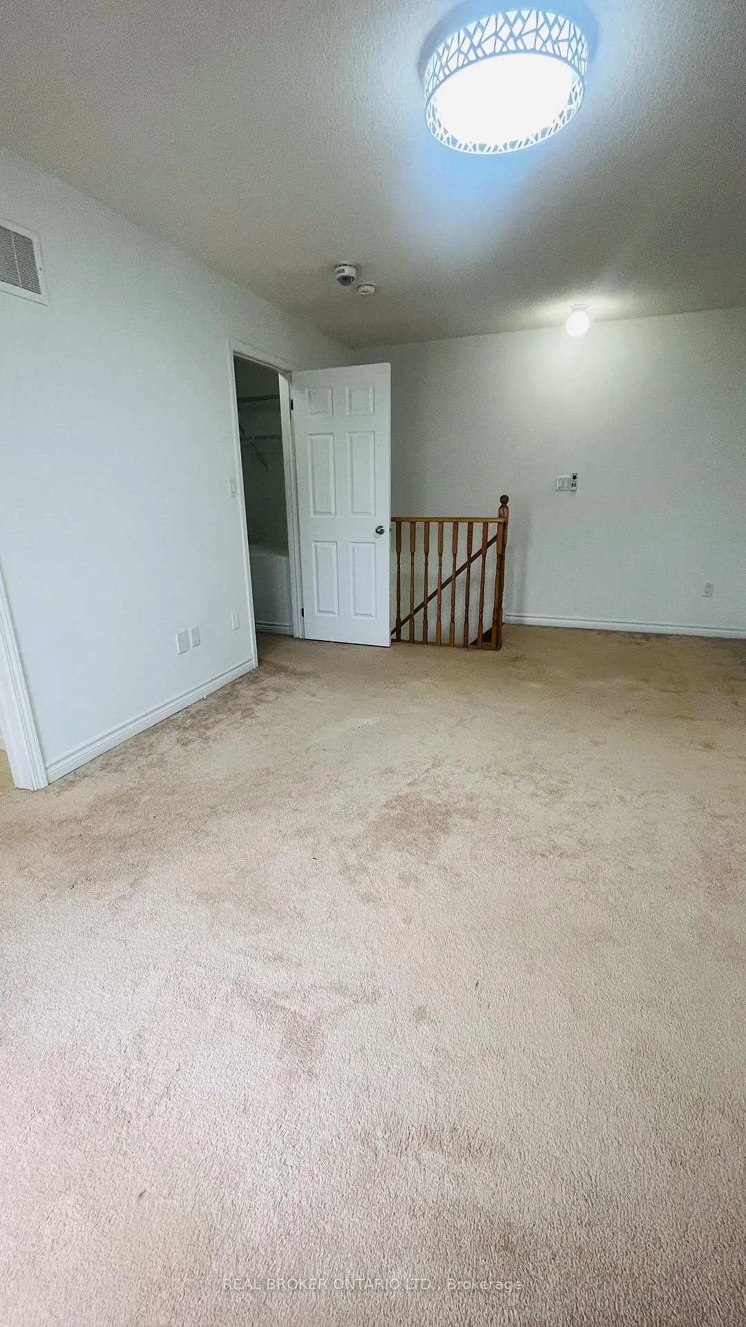 Photo 23 of Unit 5, 1040 Elton Way, Whitby, Pringle Creek — HOMEH