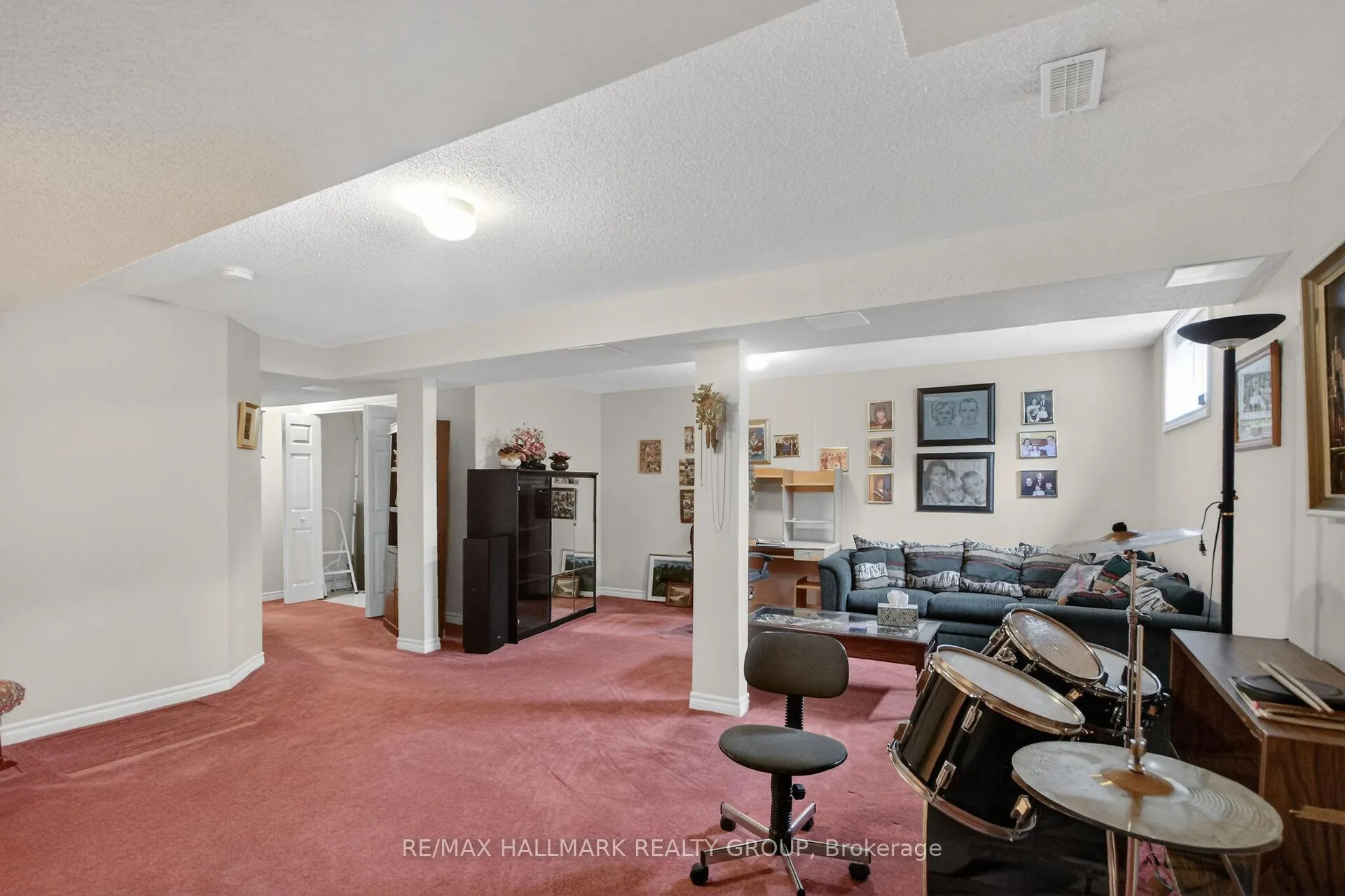 Photo 30 of 341 Chestnut Green Private, Ottawa, Richmond — HOMEH