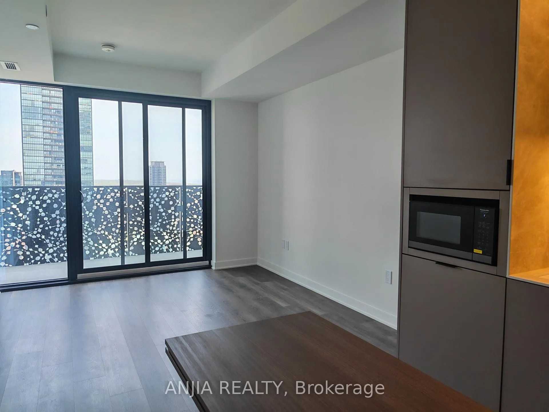 Photo 13 of Unit 3413, 55 Charles Street E, Toronto, Church-Yonge Corridor — HOMEH