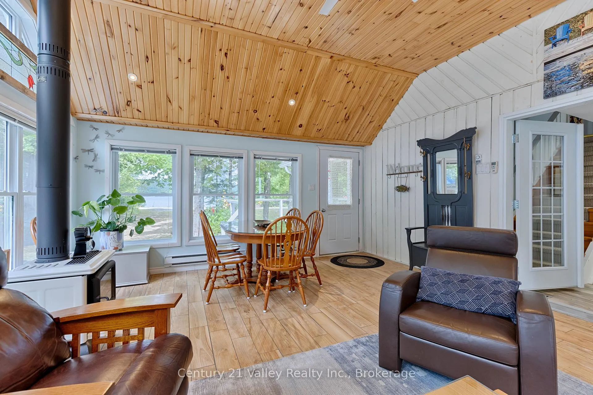 Photo 20 of 671 Graphite Bay Road, Greater Madawaska — HOMEH