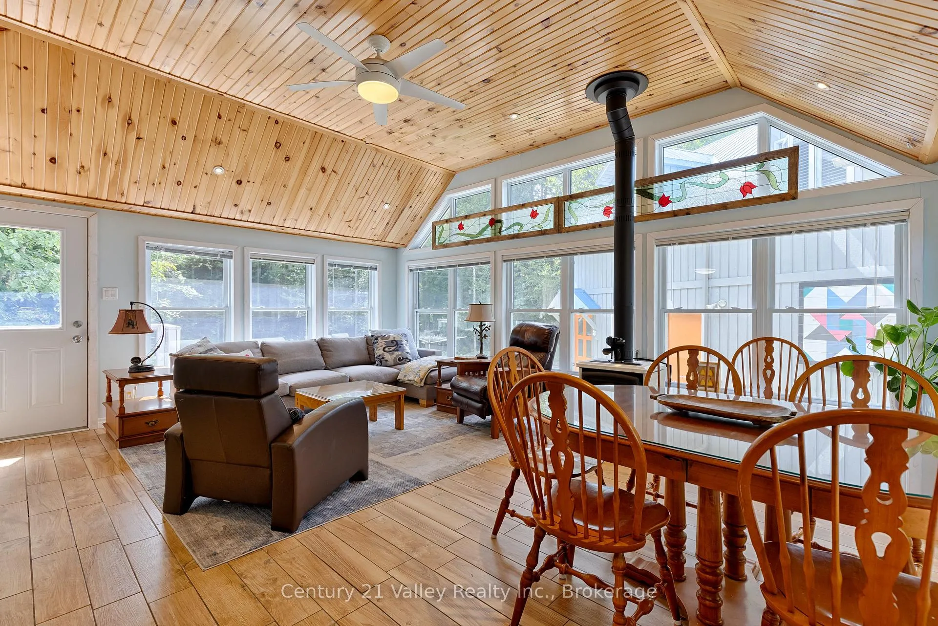 Photo 21 of 671 Graphite Bay Road, Greater Madawaska — HOMEH