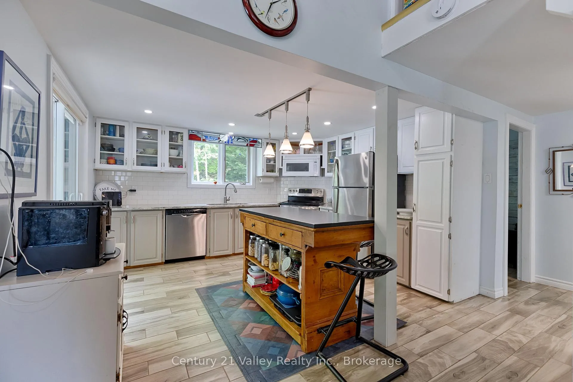 Photo 32 of 671 Graphite Bay Road, Greater Madawaska — HOMEH