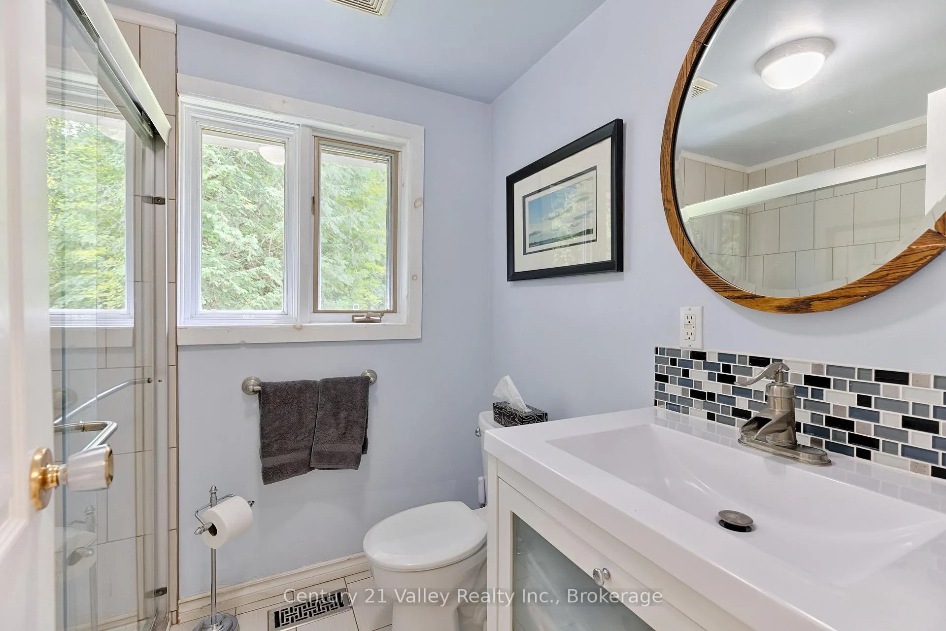 Photo 45 of 671 Graphite Bay Road, Greater Madawaska — HOMEH
