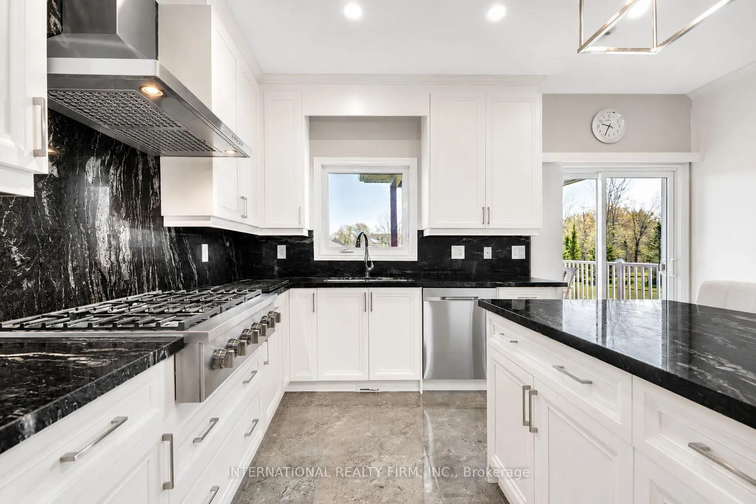 Photo 10 of 3787 Harry's Lane, Ramara, Rural Ramara — HOMEH