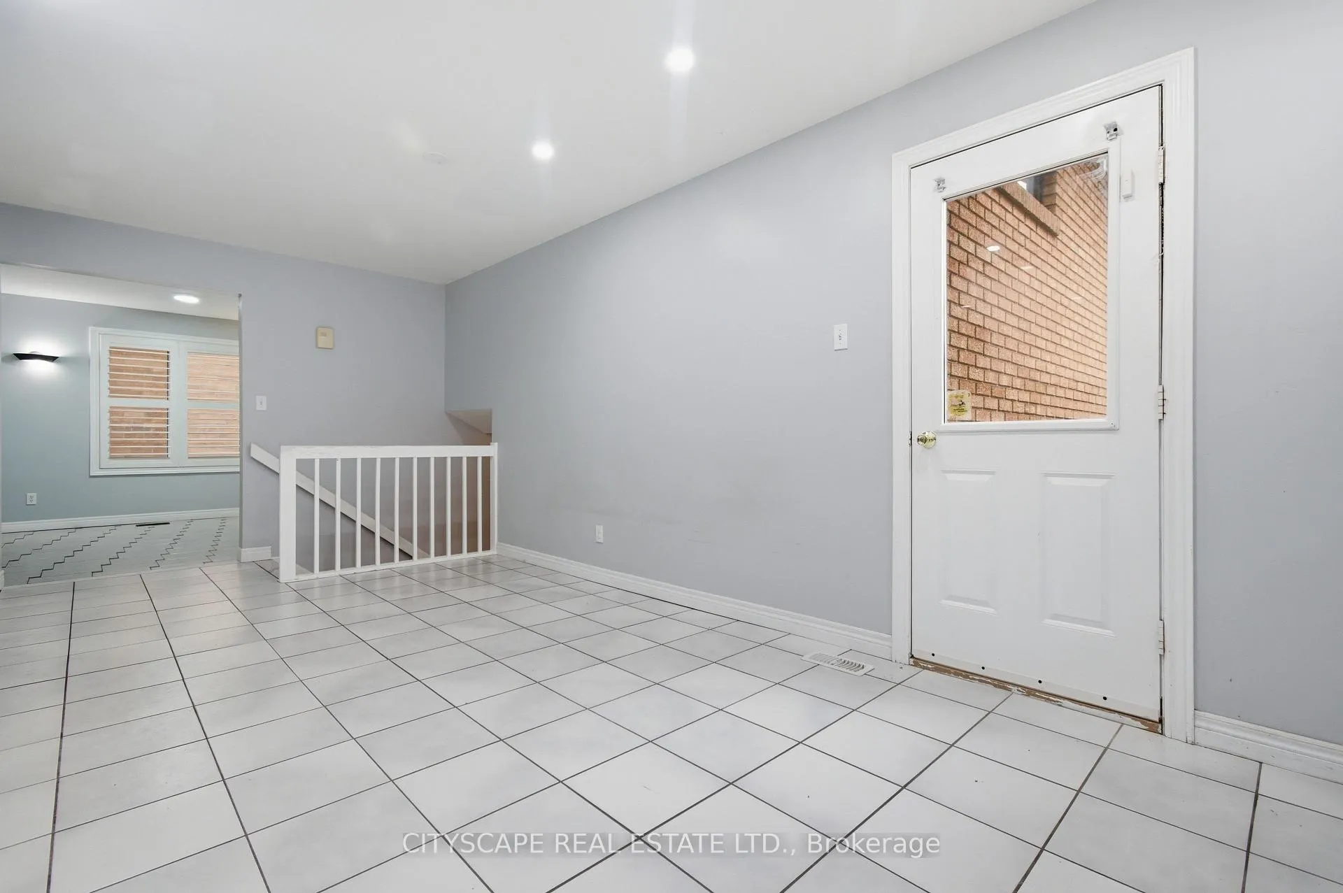 Photo 11 of 3154 Fazio Drive, Windsor — HOMEH