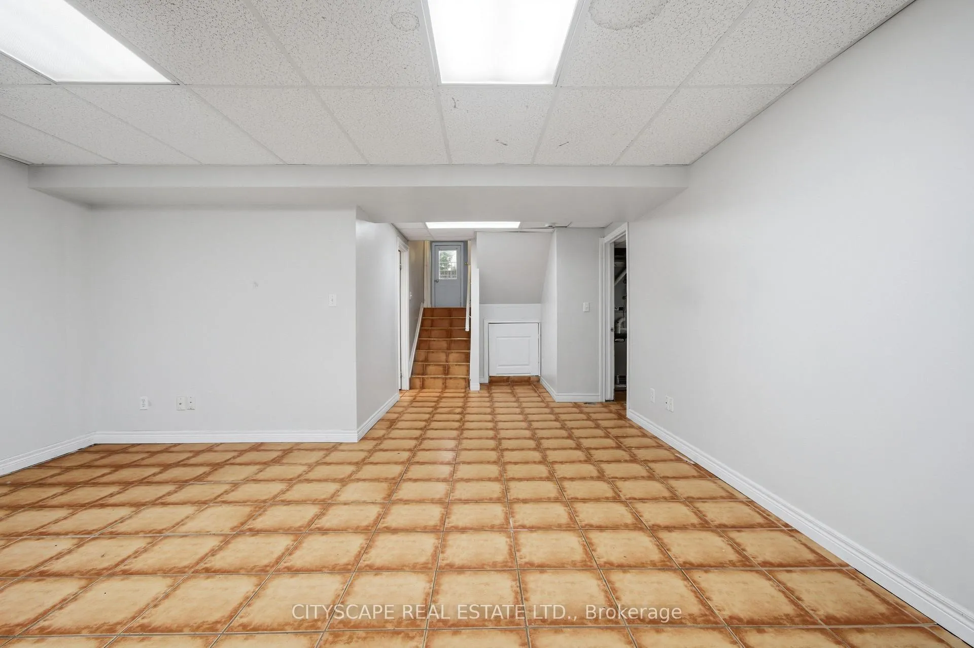 Photo 26 of 3154 Fazio Drive, Windsor — HOMEH