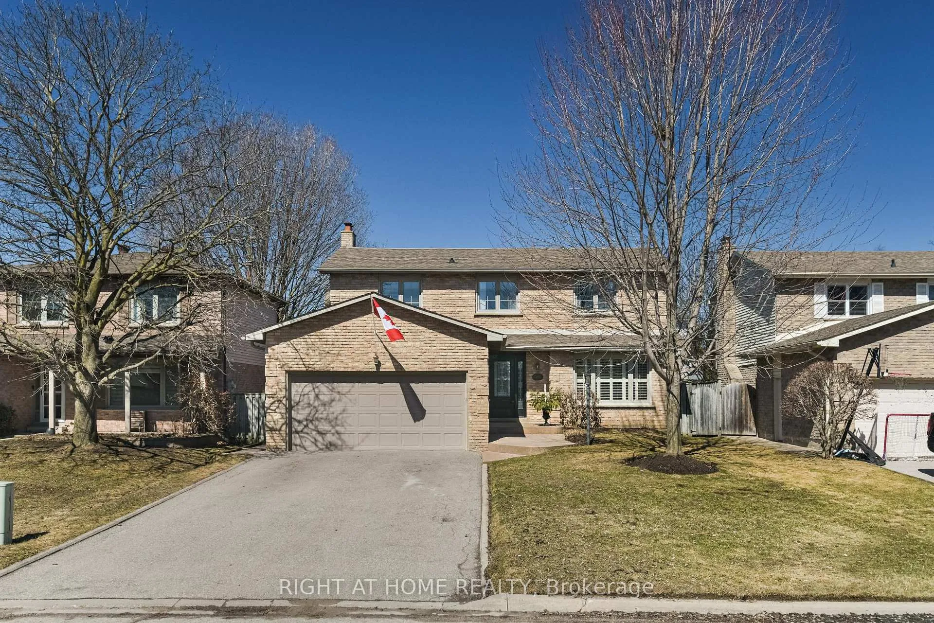 Photo 1 of 885 Dales Avenue, Newmarket, Gorham-College Manor — HOMEH