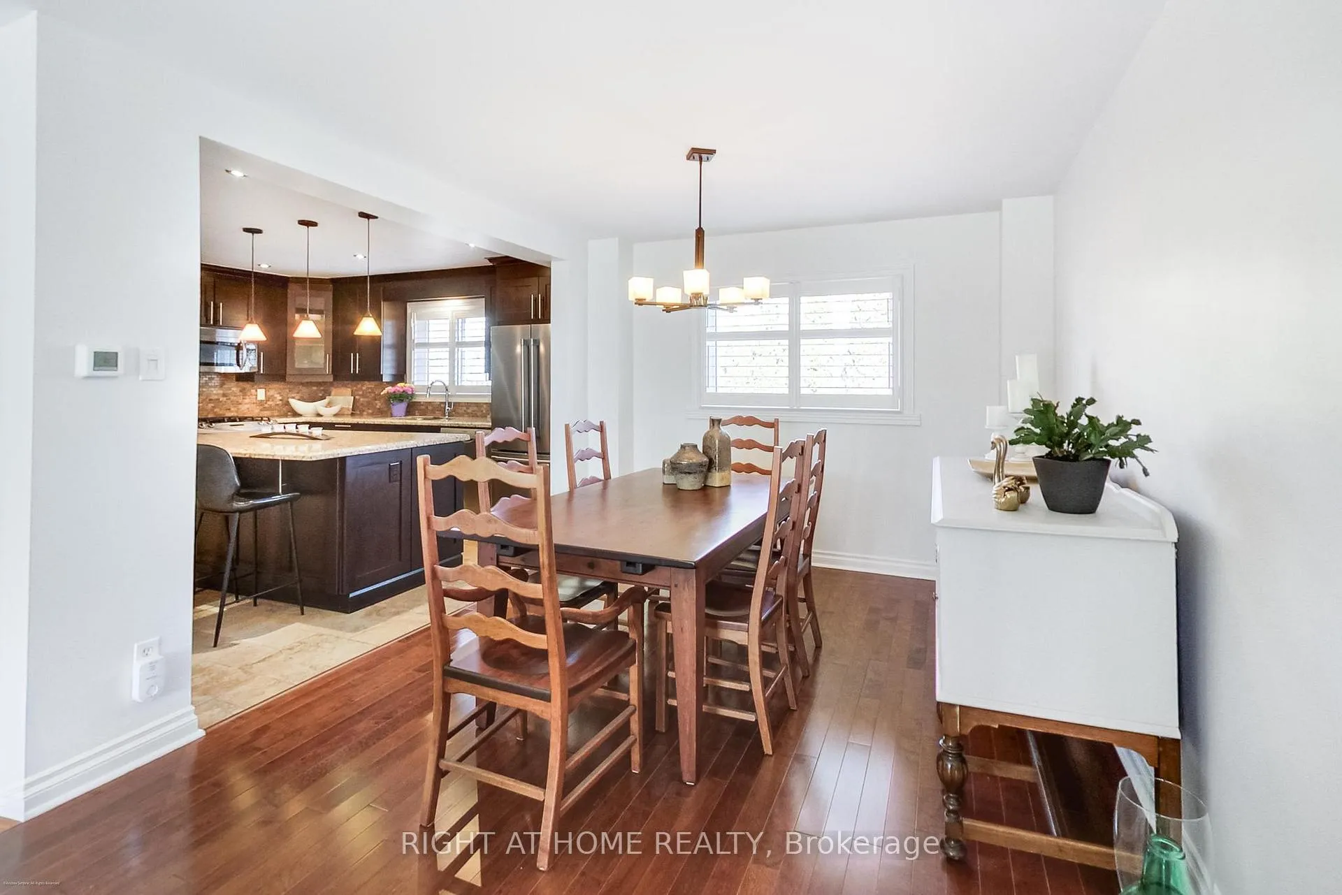 Photo 6 of 885 Dales Avenue, Newmarket, Gorham-College Manor — HOMEH