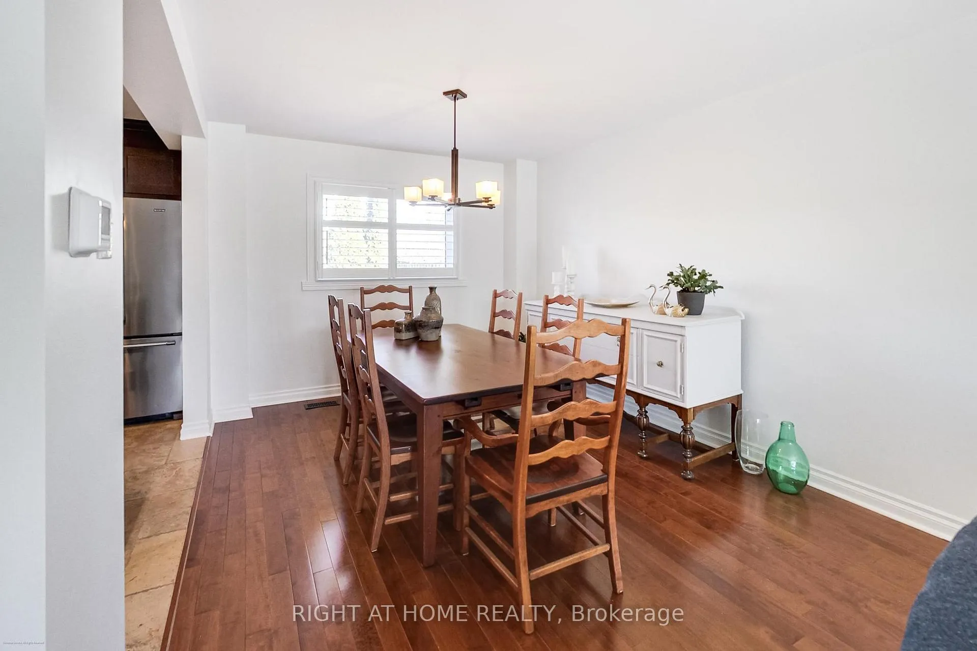 Photo 7 of 885 Dales Avenue, Newmarket, Gorham-College Manor — HOMEH