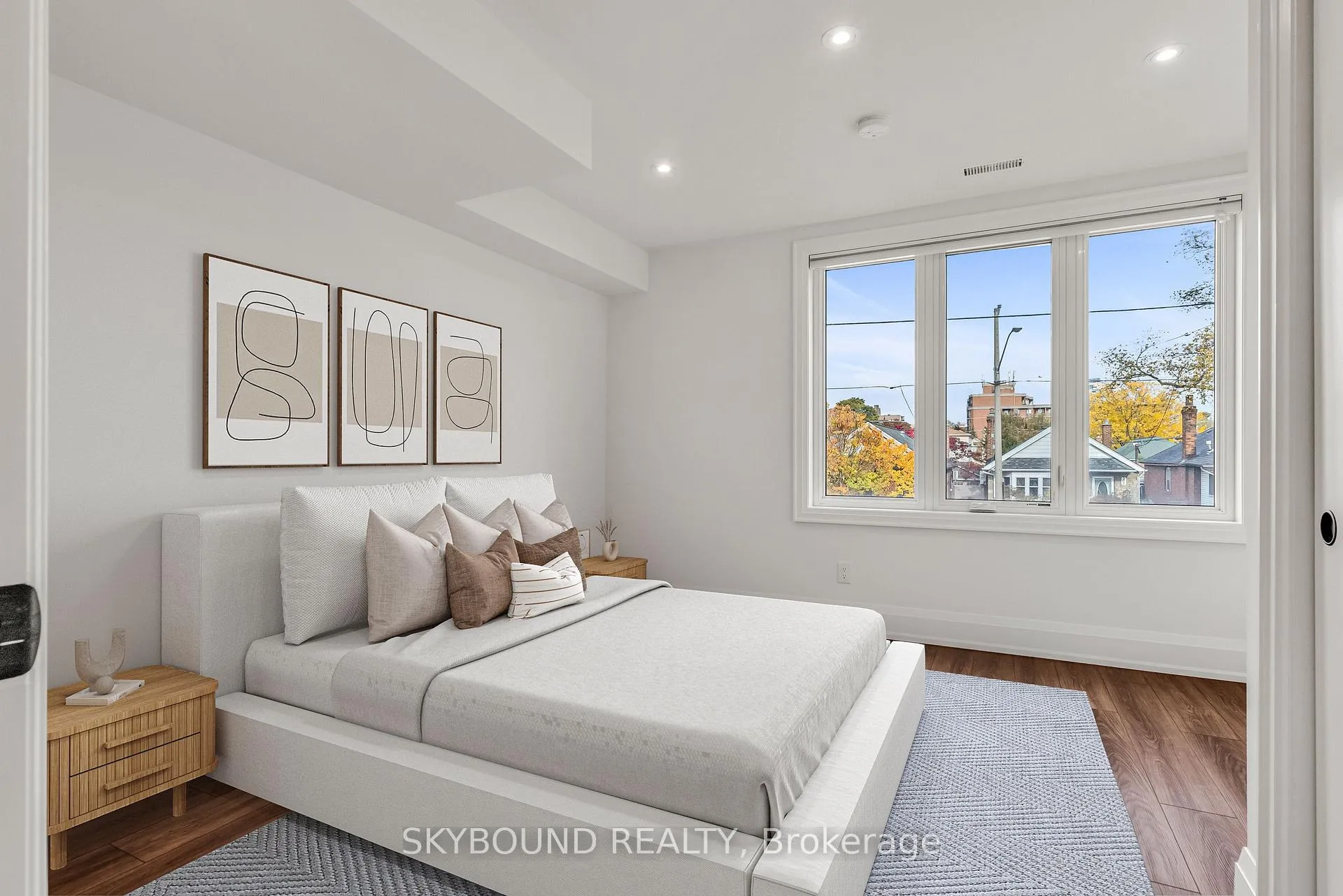 Photo 15 of 323 Mortimer Avenue, Toronto, Danforth Village-East York — HOMEH