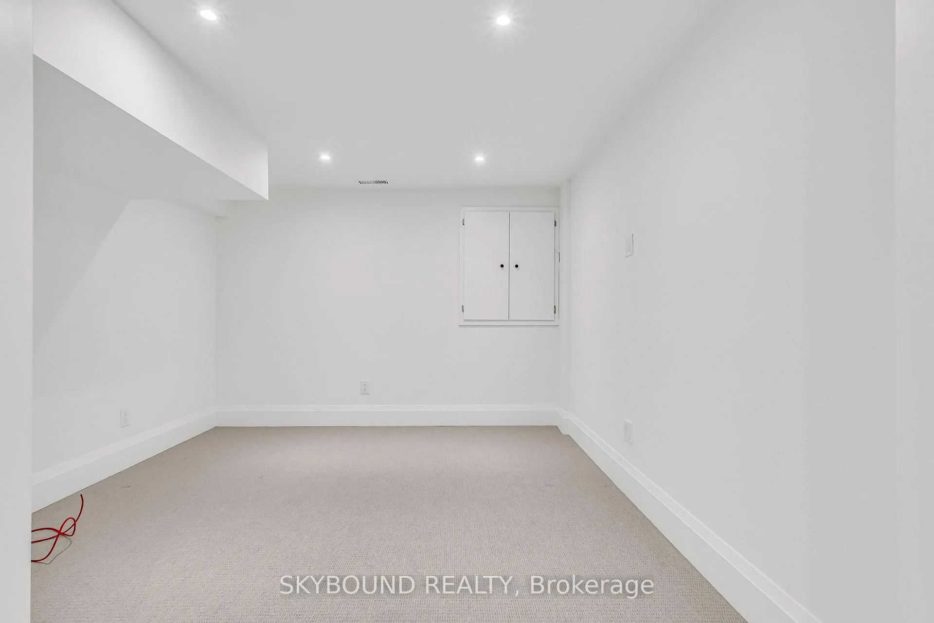 Photo 26 of 323 Mortimer Avenue, Toronto, Danforth Village-East York — HOMEH