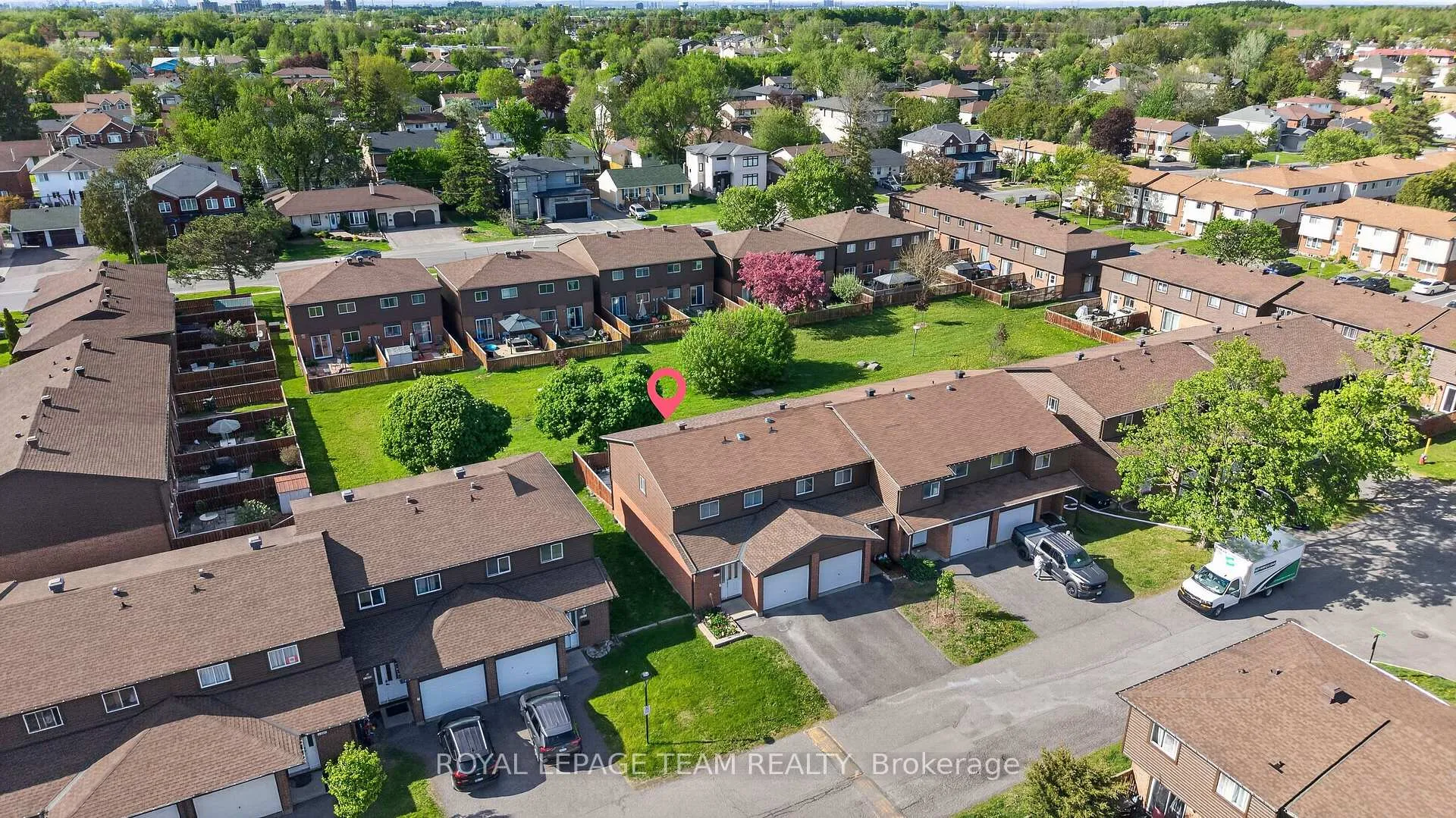 Photo 43 of Unit 37, 3315 Hogarth Avenue, Ottawa, Blossom Park/Kemp Park/Findlay Creek — HOMEH