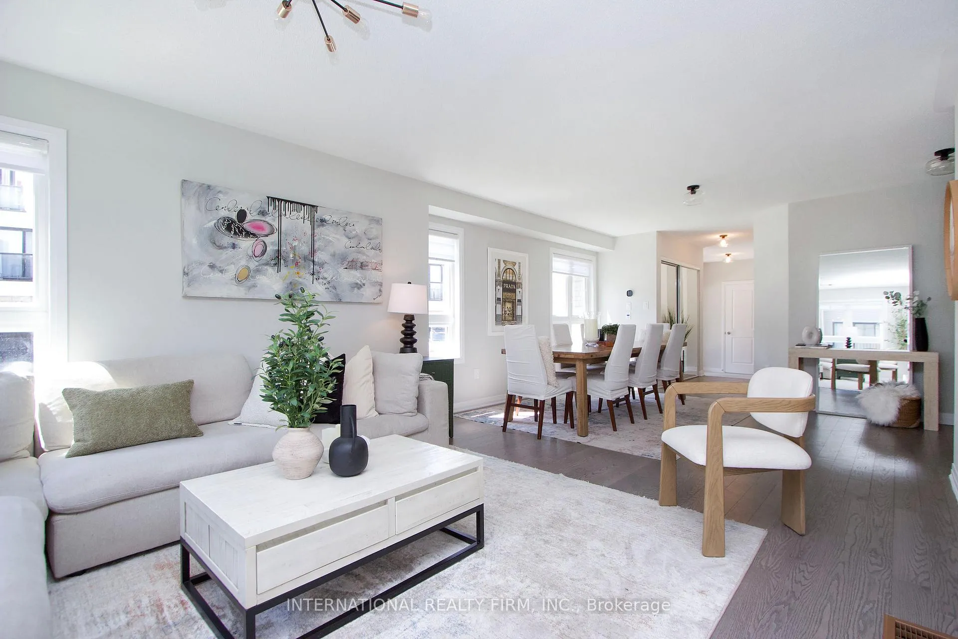 Photo 9 of Unit 33, 11 Caspian Square, Clarington, Bowmanville — HOMEH