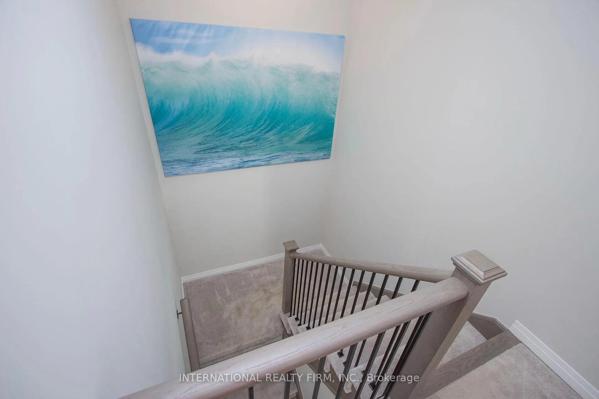 Photo 19 of Unit 33, 11 Caspian Square, Clarington, Bowmanville — HOMEH