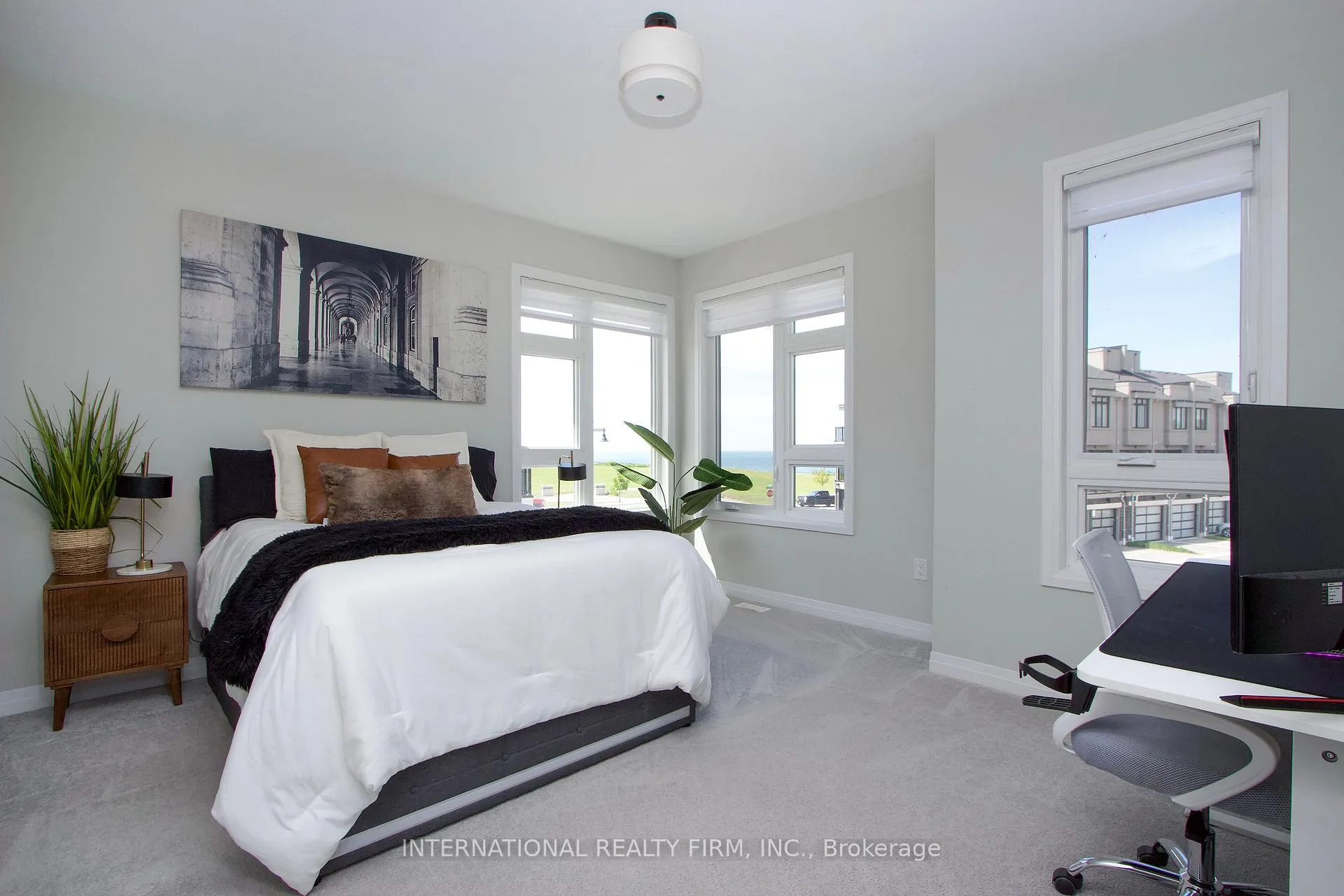 Photo 27 of Unit 33, 11 Caspian Square, Clarington, Bowmanville — HOMEH