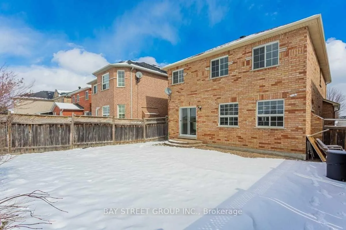 Photo 29 of 30 Delattaye Avenue, Aurora, Bayview Northeast — HOMEH