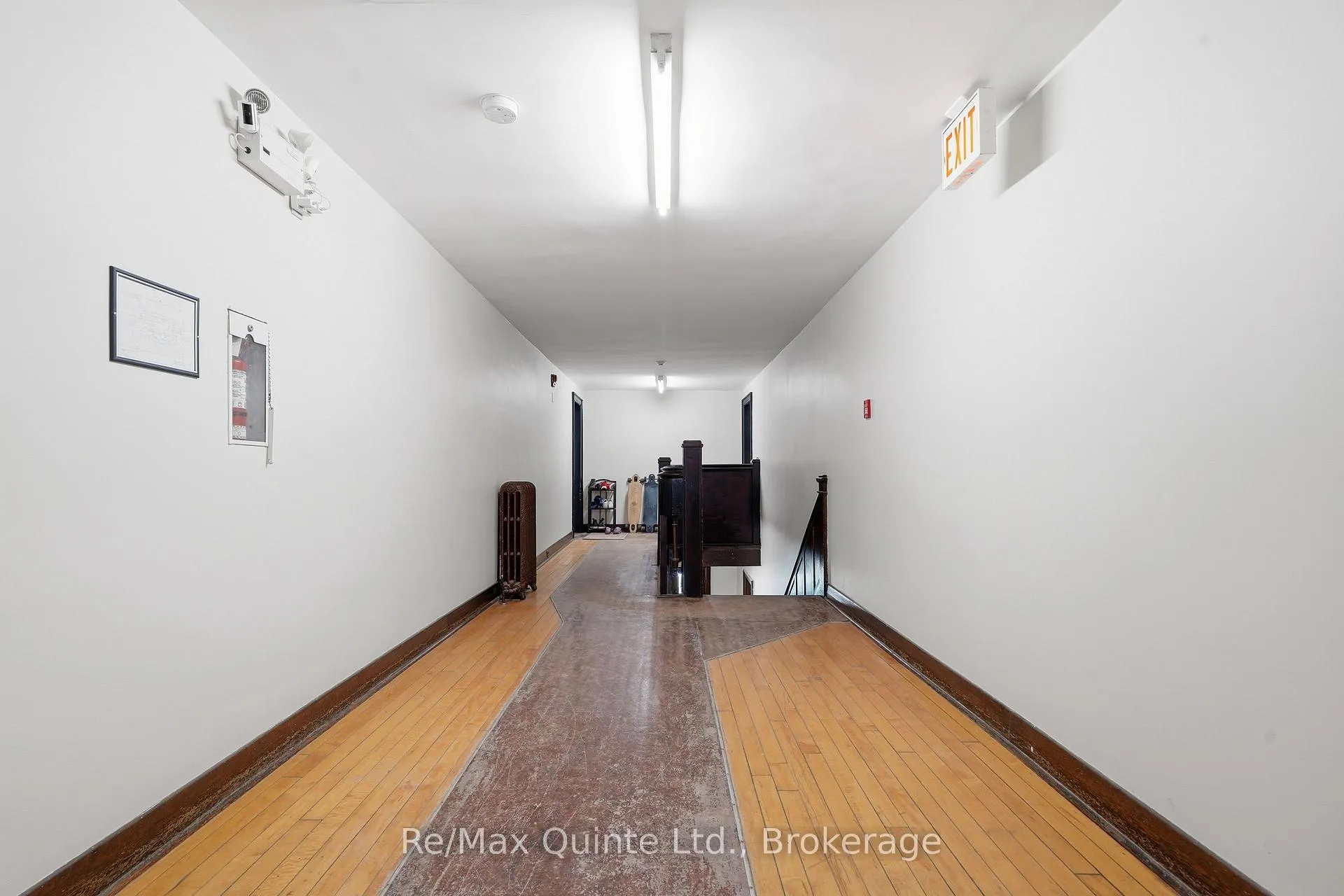 Photo 8 of 215 Victoria Avenue, Belleville, Belleville Ward — HOMEH