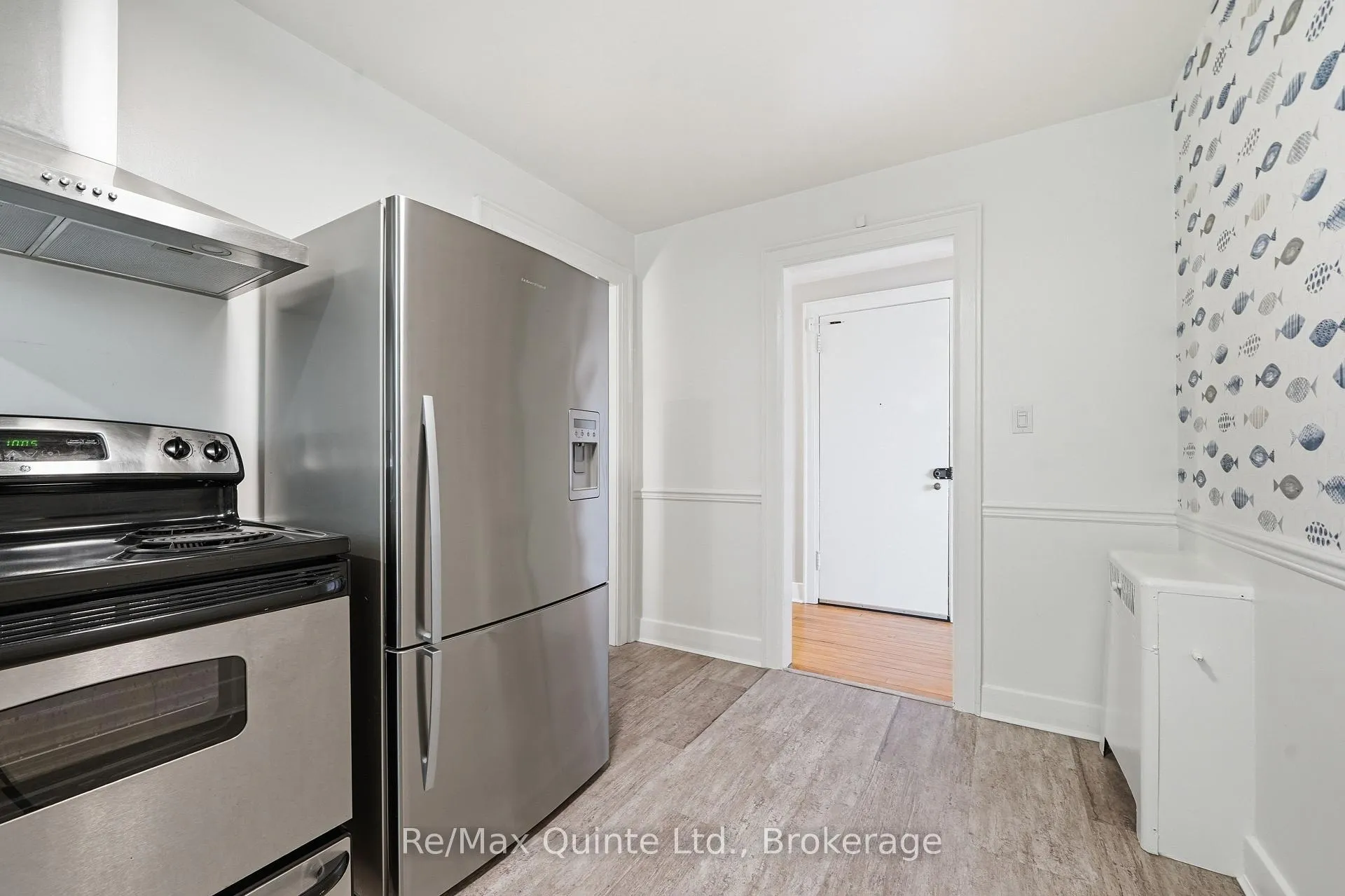 Photo 12 of 215 Victoria Avenue, Belleville, Belleville Ward — HOMEH