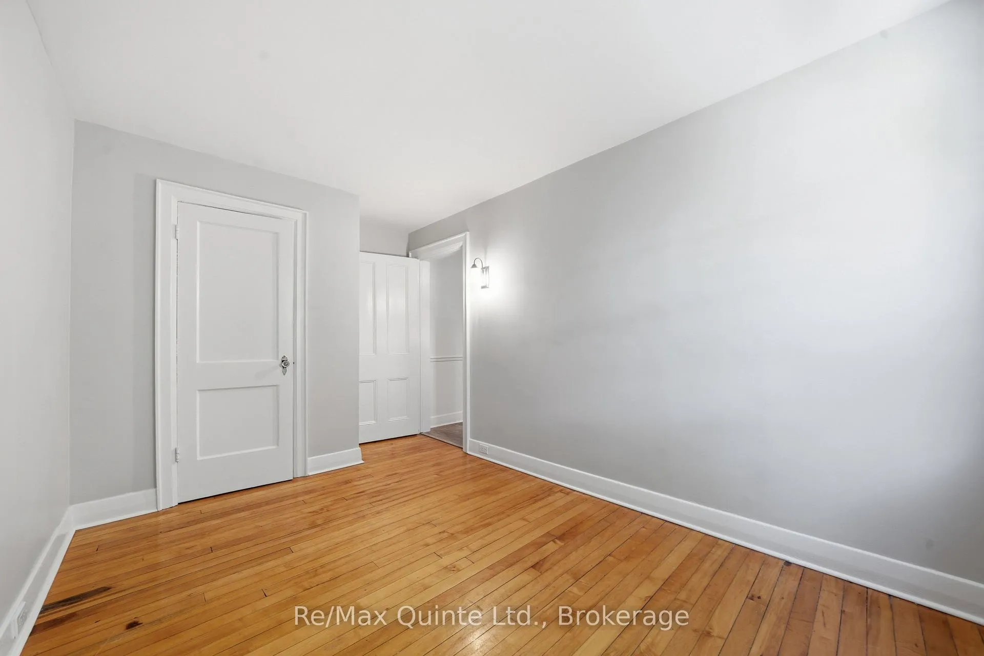 Photo 22 of 215 Victoria Avenue, Belleville, Belleville Ward — HOMEH