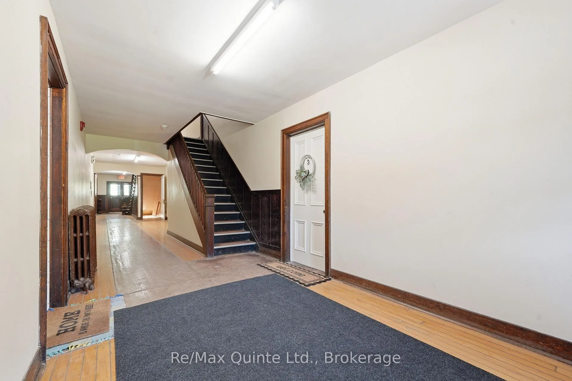 Photo 25 of 215 Victoria Avenue, Belleville, Belleville Ward — HOMEH