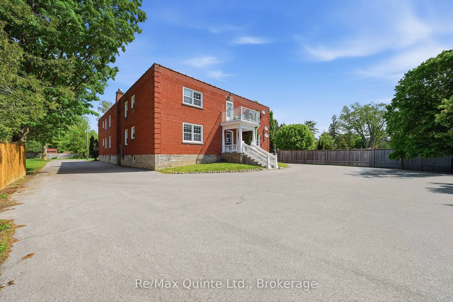 Photo 29 of 215 Victoria Avenue, Belleville, Belleville Ward — HOMEH