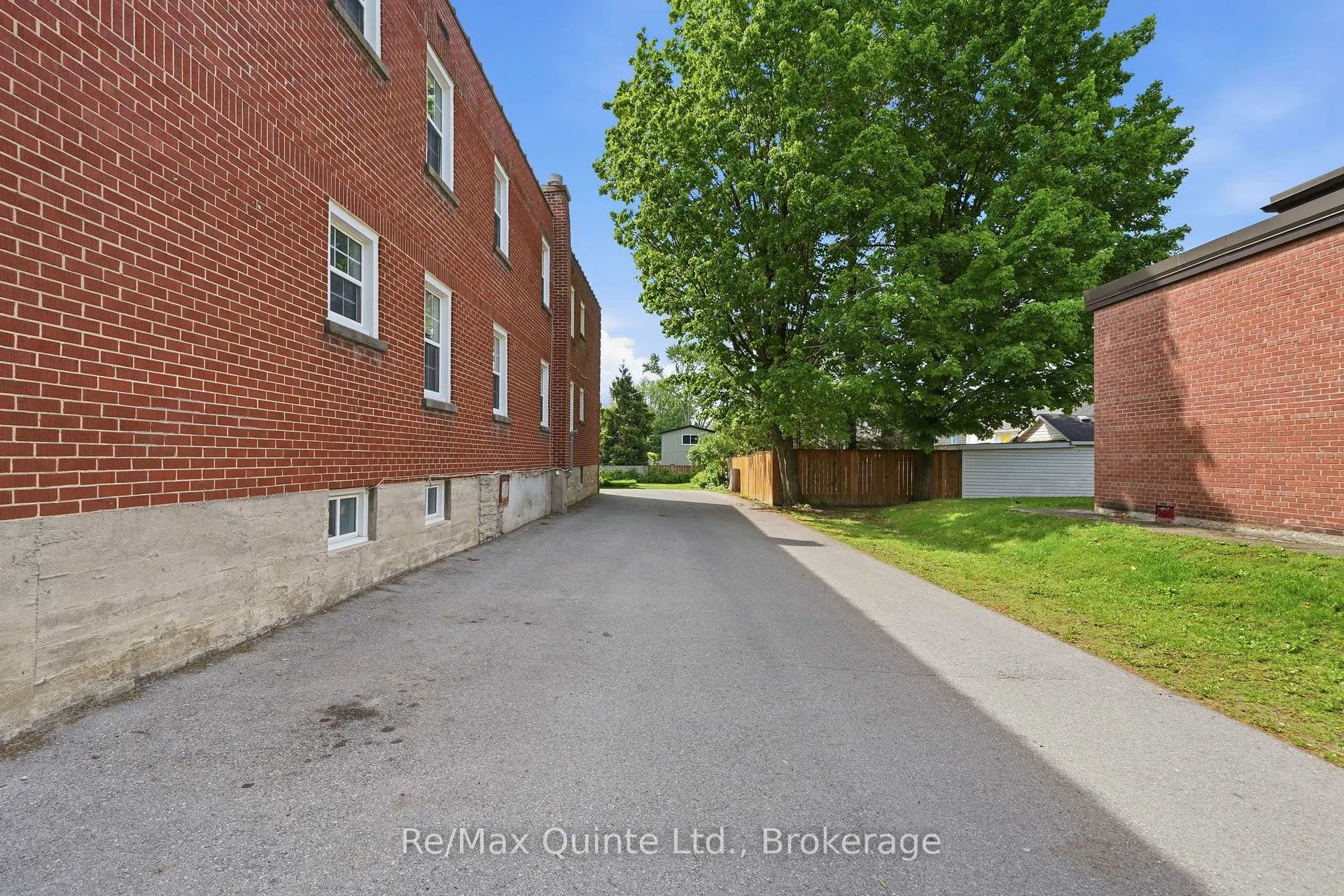 Photo 31 of 215 Victoria Avenue, Belleville, Belleville Ward — HOMEH