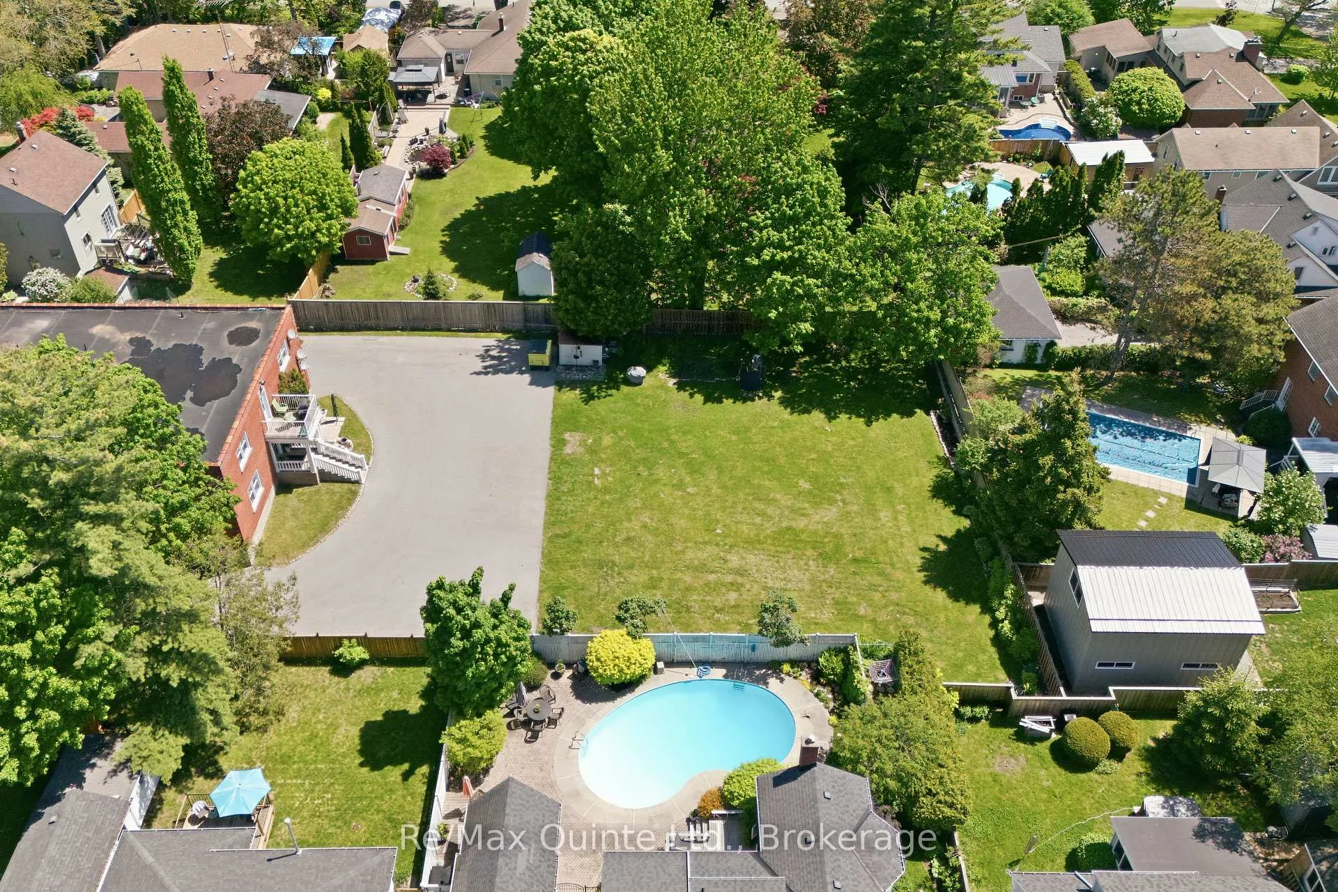 Photo 36 of 215 Victoria Avenue, Belleville, Belleville Ward — HOMEH
