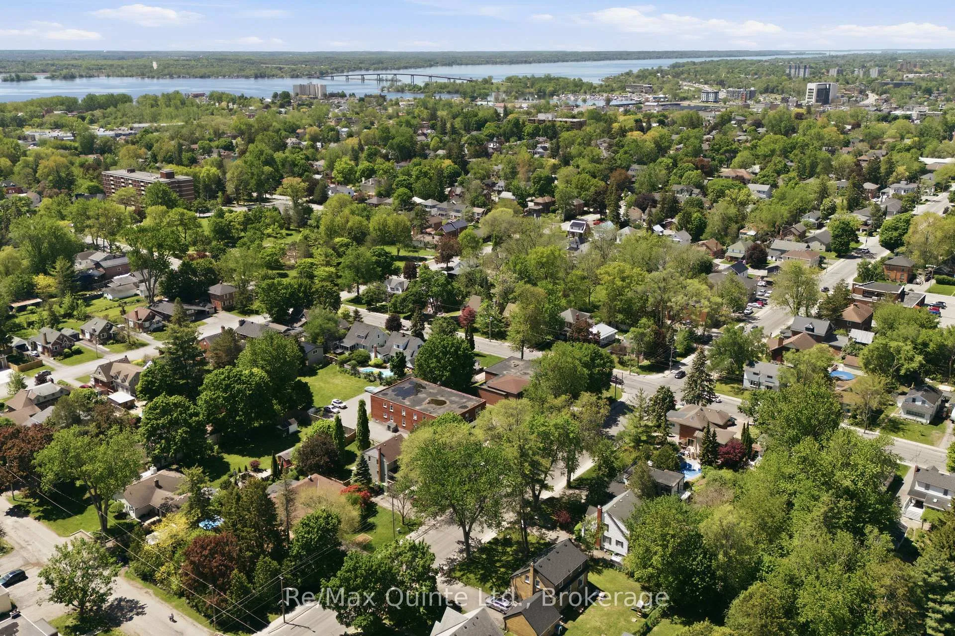 Photo 41 of 215 Victoria Avenue, Belleville, Belleville Ward — HOMEH