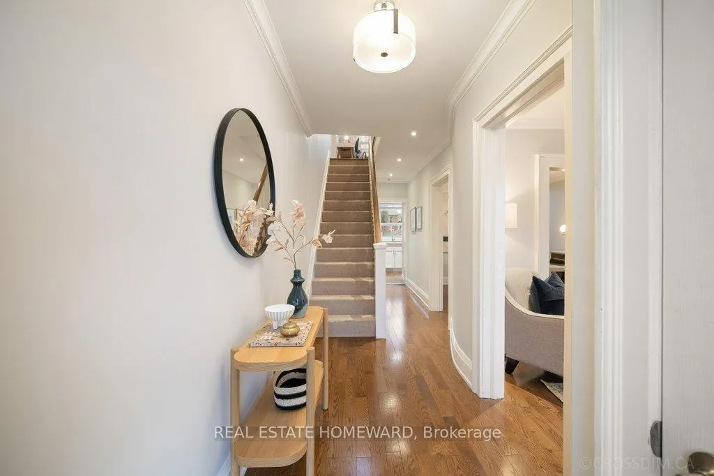 Photo 5 of 21 Queensdale Avenue, Toronto, Danforth Village-East York — HOMEH