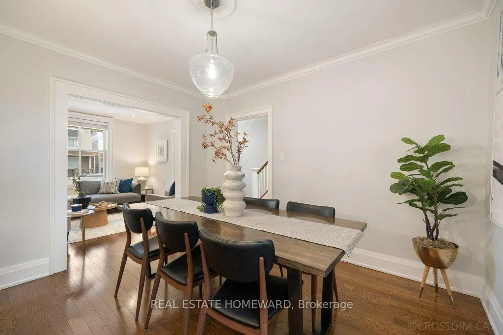 Photo 12 of 21 Queensdale Avenue, Toronto, Danforth Village-East York — HOMEH