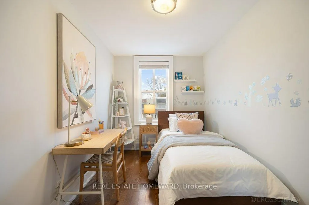 Photo 23 of 21 Queensdale Avenue, Toronto, Danforth Village-East York — HOMEH
