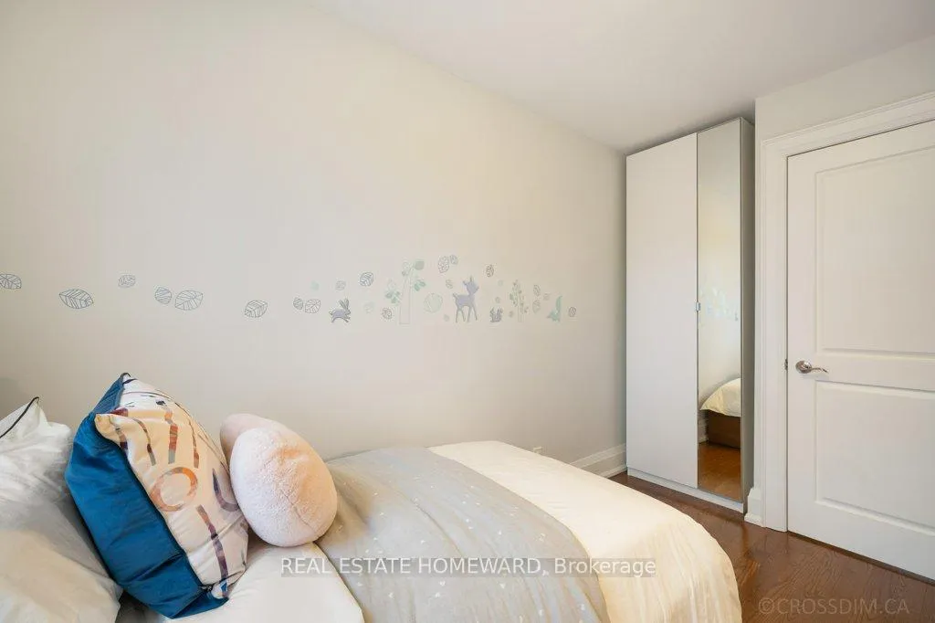 Photo 24 of 21 Queensdale Avenue, Toronto, Danforth Village-East York — HOMEH
