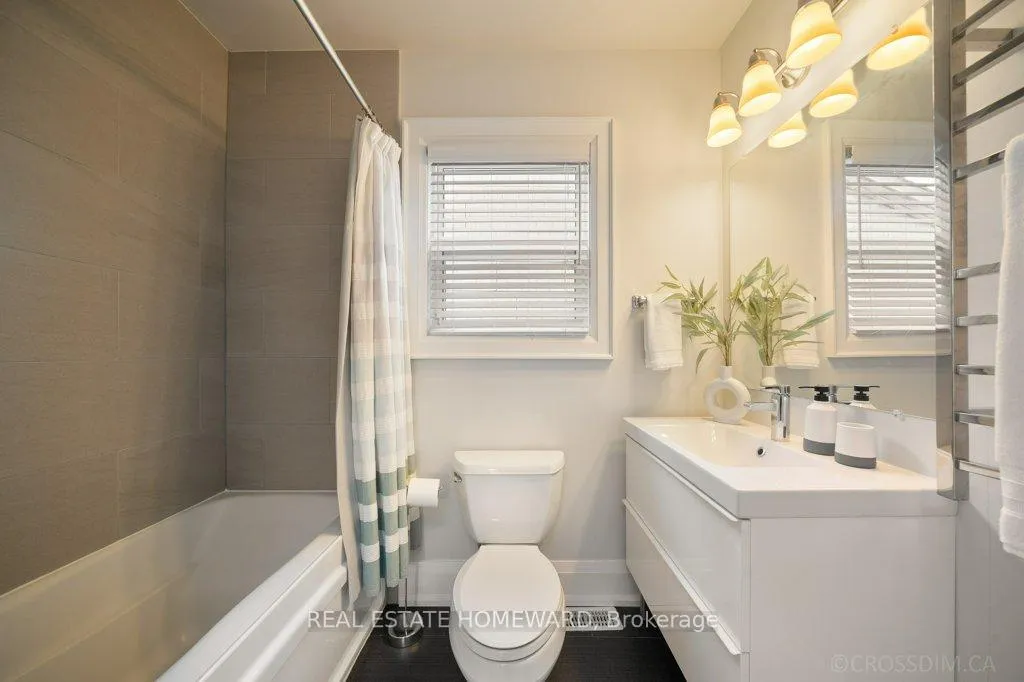 Photo 25 of 21 Queensdale Avenue, Toronto, Danforth Village-East York — HOMEH